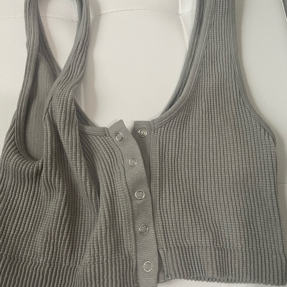 Aerie Top - Picture 2 of 4